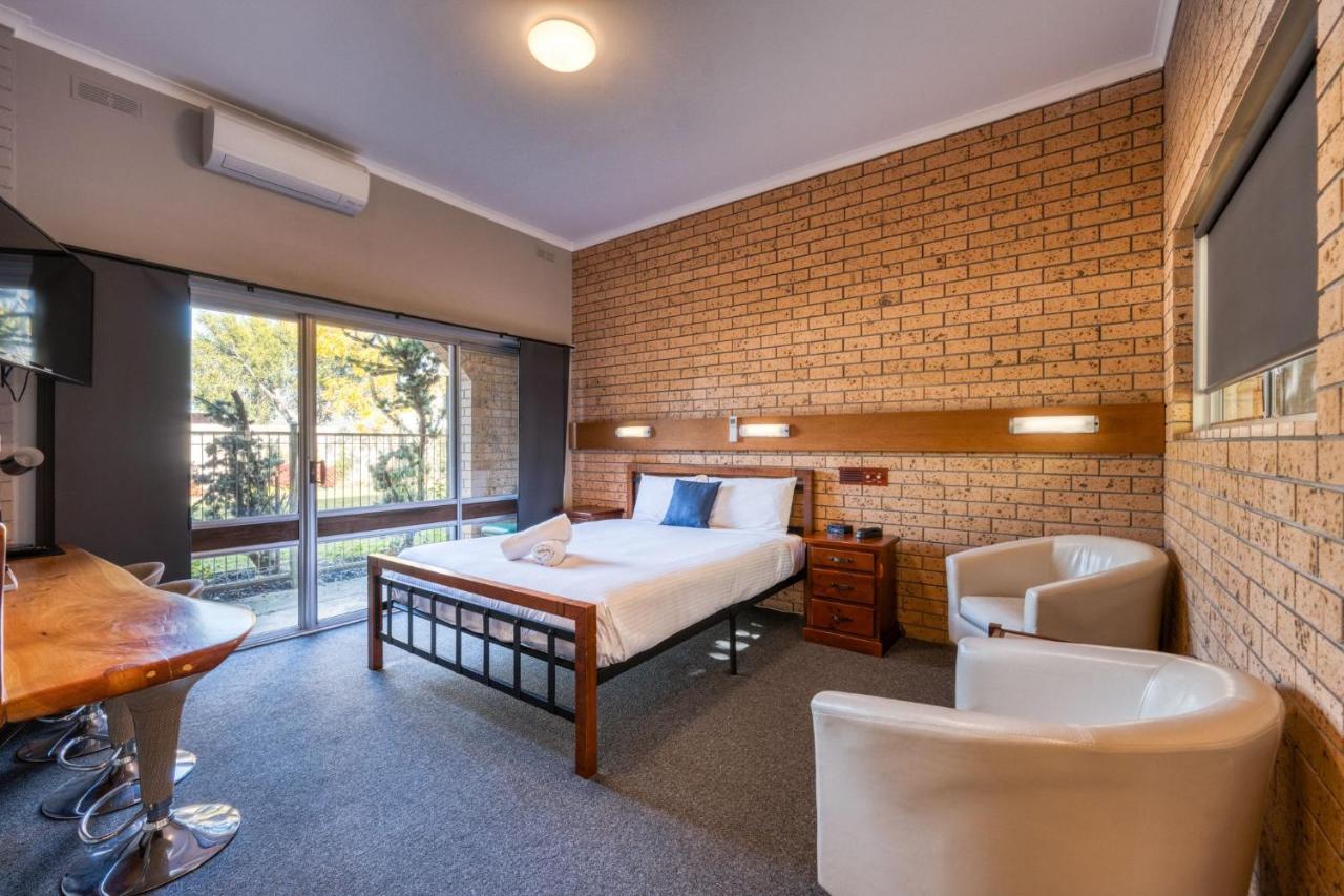 Colac Mid City Motor Inn Exterior foto