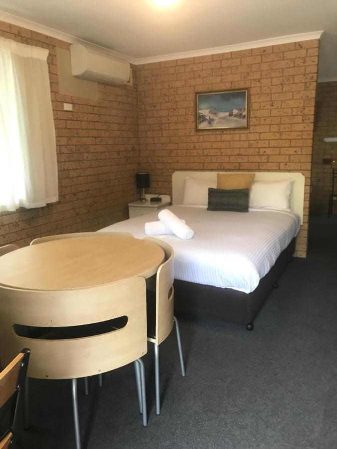 Colac Mid City Motor Inn Exterior foto