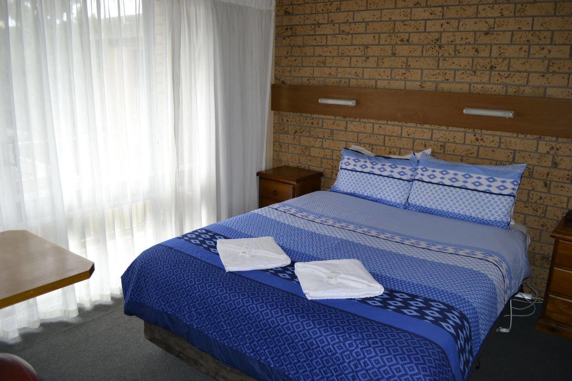 Colac Mid City Motor Inn Exterior foto